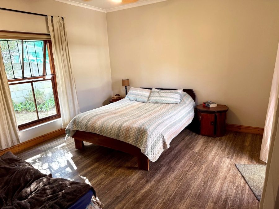 4 Bedroom Property for Sale in Die Wingerd Western Cape